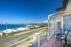 Magnificent Outlook, Mollymook